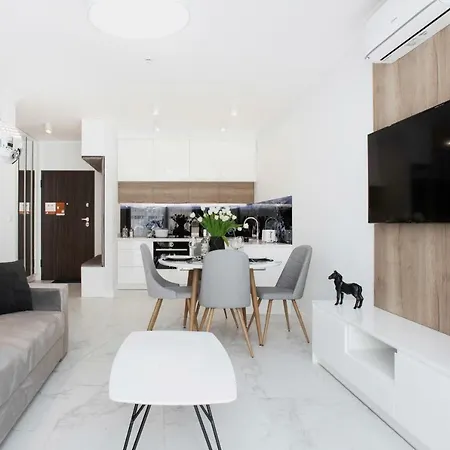 Apartments Warsaw Przyokopowa By Noclegi Renters Exterior photo